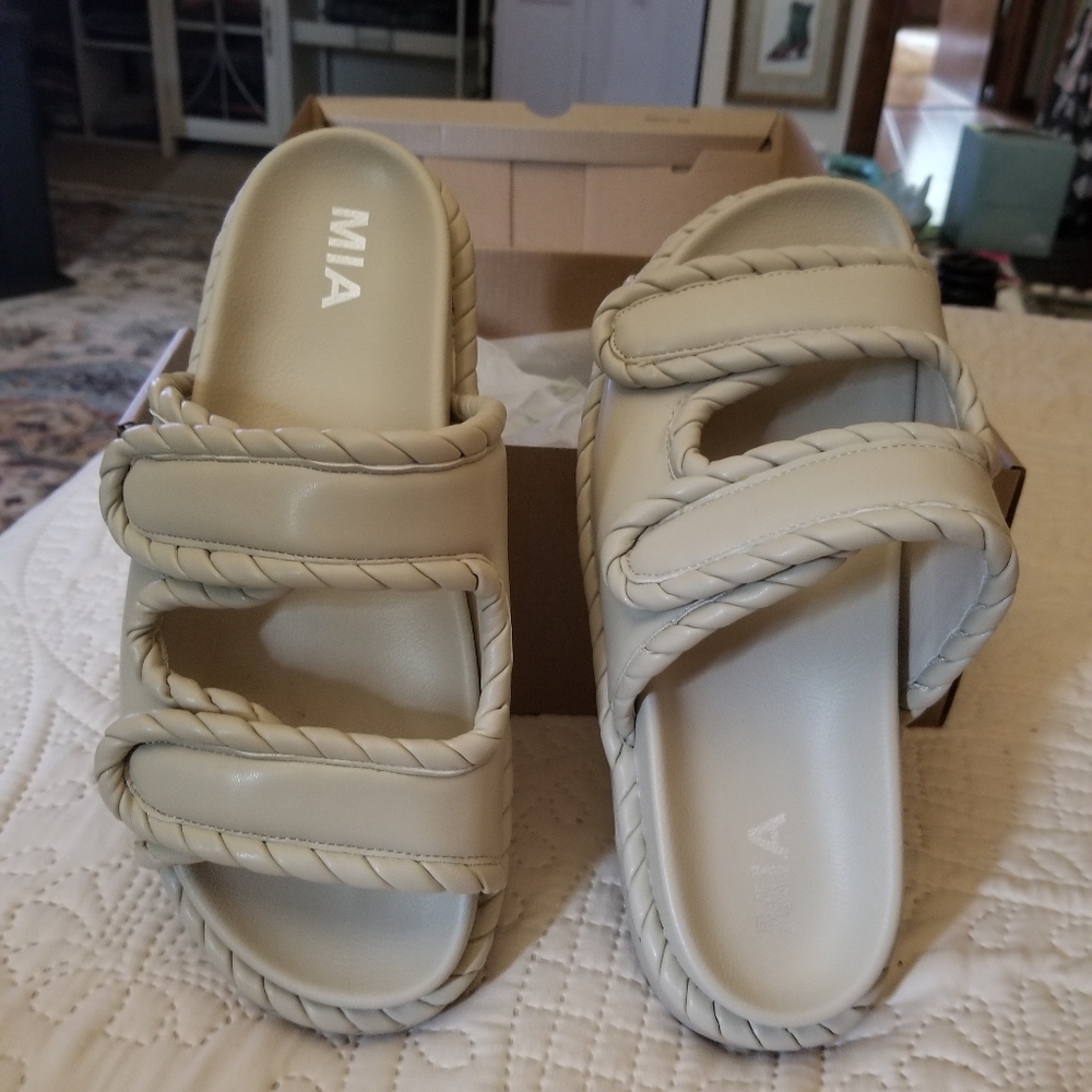 MIA Cream  Platform Sandals